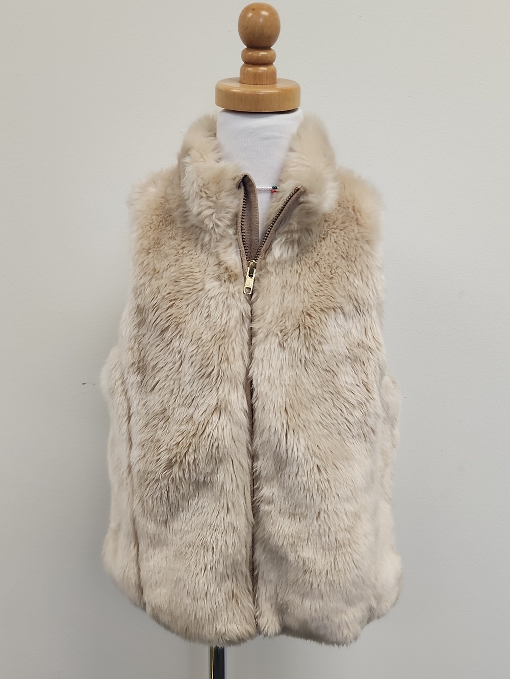Lands' End Girls Beige Faux Fur Zip Vest Size 7